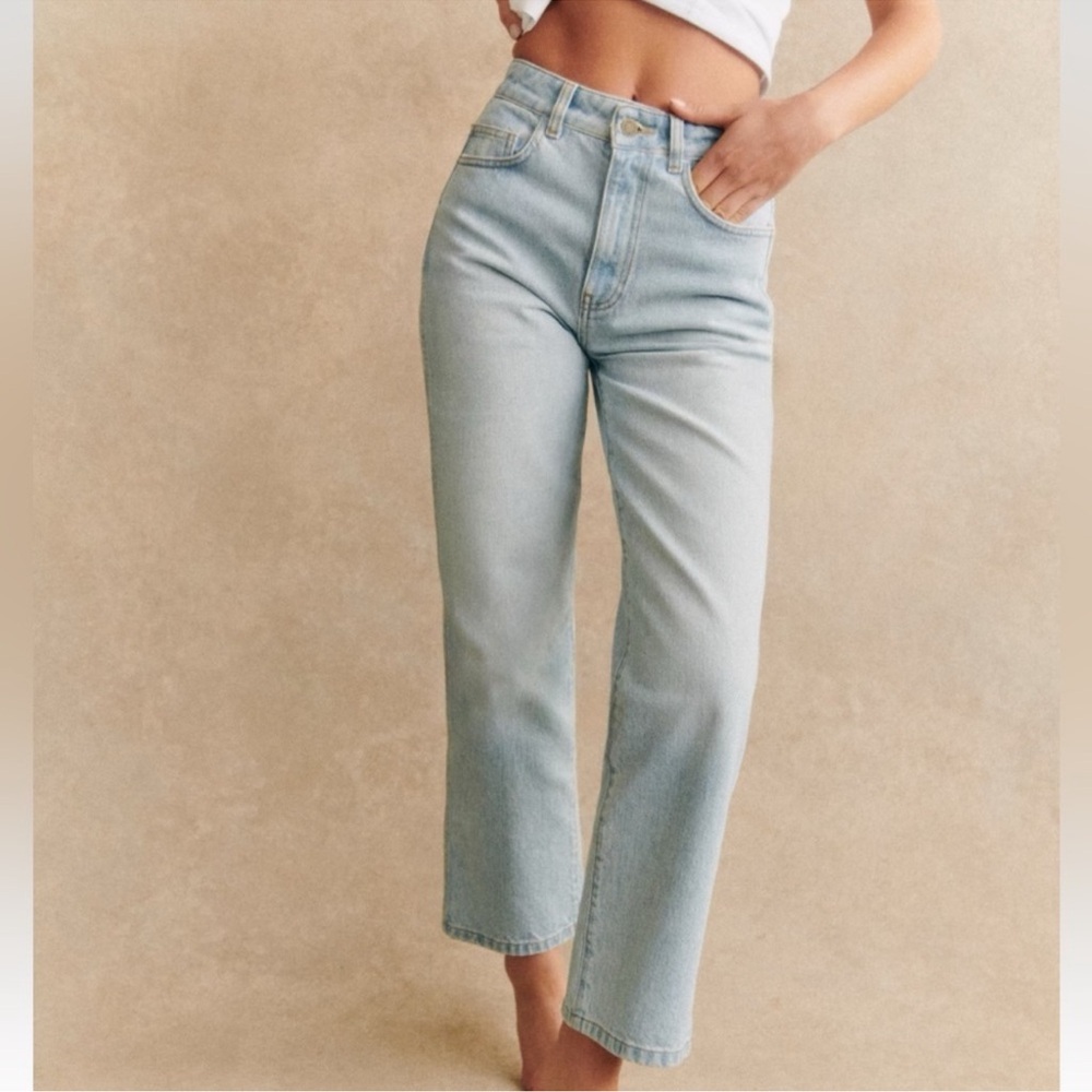 Sézane l’iconique droit trouser jeans size 6 bleach new with tags